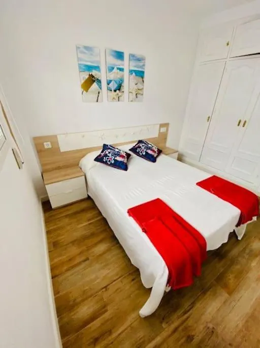 Apartamento*Carolapo*Con Patio Interior Y Garage Conil De La Frontera Apartamento